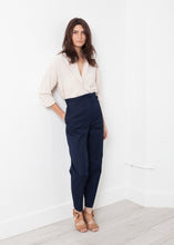 Load image into Gallery viewer, Tapered Trouser