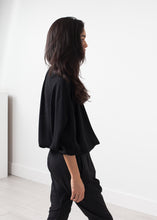 Load image into Gallery viewer, Bubble Peasant Top
