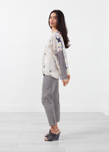 Load image into Gallery viewer, Long Sleeve Box Blouse
